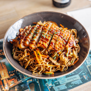 Corral Chicken Yakisoba